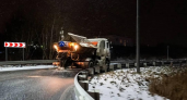 Первый снег в Курской области: 128 единиц техники расчищают дороги